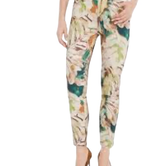 Chico’s Black Label Sateen Printed Jeans - Picture 1 of 7